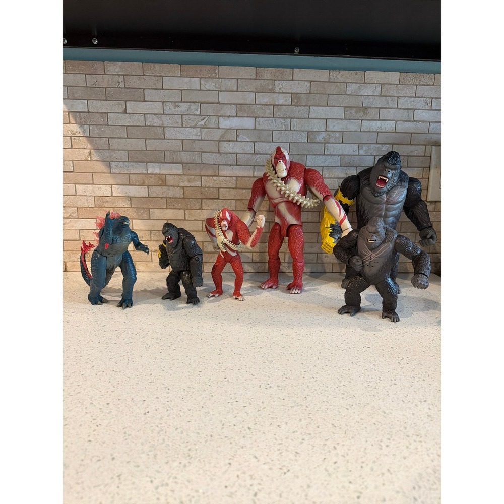 Godzilla x Kong:  Action Figure bundle